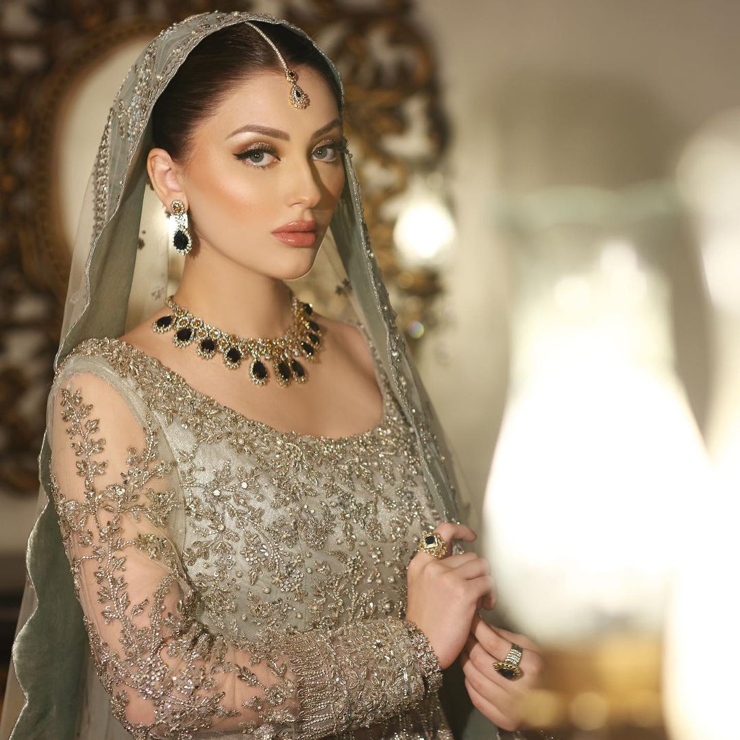 Junoon 6 – Maria Ali Store