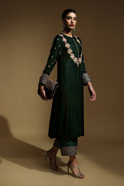 Dazzling Green