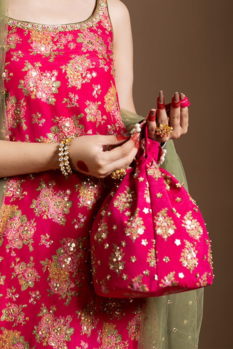 Soni Clutch